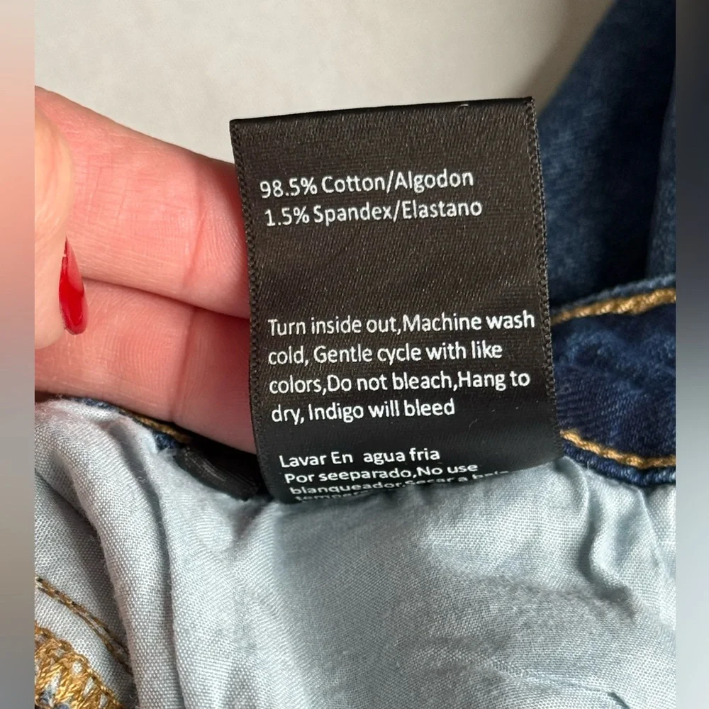 RISEN Medium Wash 26/3 Slight Distress Raw Hem Straight Leg RDP1085 Ankle - Picture 8 of 8